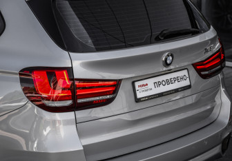 Подержанный автомобиль BMW X5 2016 года (12 фото)