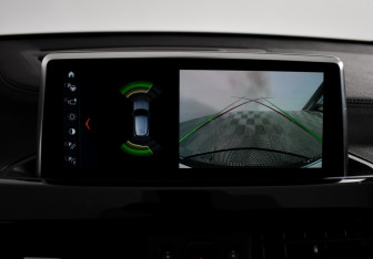 Подержанный автомобиль BMW X2 2019 года (16 фото)