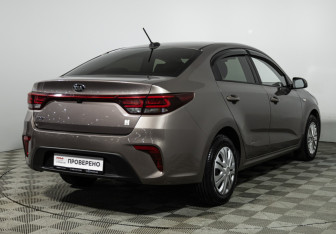 Подержанный автомобиль Kia Rio Sedan 2020 года (5 фото)
