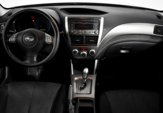 Подержанный автомобиль Subaru Forester Suv 2008 года (13 фото)