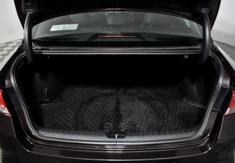 Подержанный автомобиль Kia Optima Sedan 2017 года (19 фото)