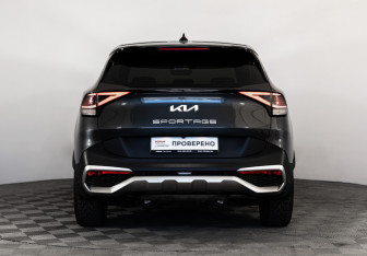 Подержанный автомобиль Kia Sportage 2022 года (7 фото)