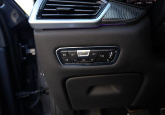 Подержанный автомобиль BMW X5 2020 года (26 фото)