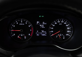 Подержанный автомобиль Kia Rio Hatchback 2019 года (12 фото)
