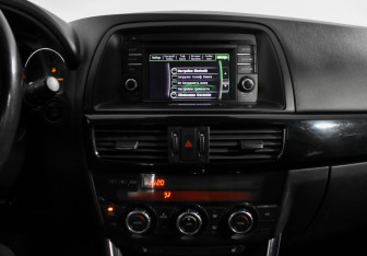 Подержанный автомобиль Mazda CX-5 2013 года (15 фото)