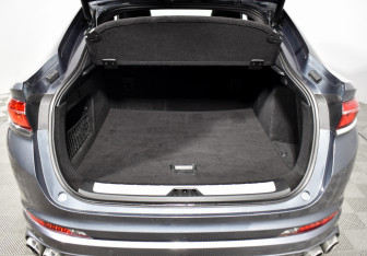 Подержанный автомобиль Geely Tugella 2022 года (23 фото)