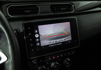 Подержанный автомобиль Renault Arkana 2019 года (15 фото)