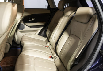 Подержанный автомобиль Land Rover Range Rover Evoque 2018 года (10 фото)