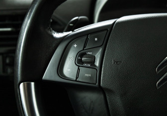 Подержанный автомобиль Citroen C4 SpaceTourer 2019 года (17 фото)