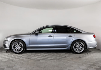 Подержанный автомобиль Audi A6 Sedan 2017 года (8 фото)