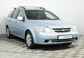 Подержанный автомобиль Chevrolet Lacetti Wagon 2012 года (3 фото)