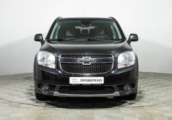 Подержанный автомобиль Chevrolet Orlando 2012 года (2 фото)