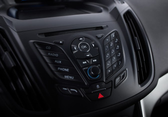 Подержанный автомобиль Ford Kuga 2012 года (13 фото)