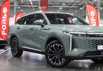 Подержанный автомобиль Exeed RX 2023 года (5 фото)
