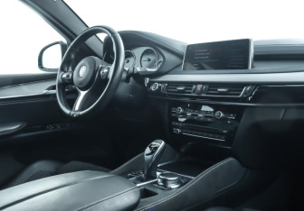 Подержанный автомобиль BMW X6 2019 года (18 фото)