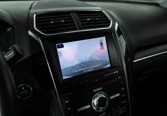 Подержанный автомобиль Ford Explorer 2019 года (15 фото)