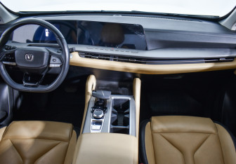 Подержанный автомобиль Changan Hunter Plus 2024 года (13 фото)