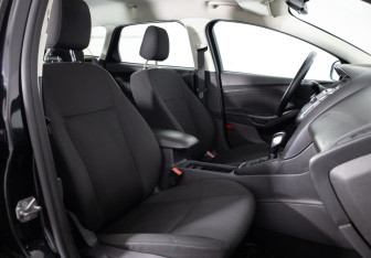 Подержанный автомобиль Ford Focus Wagon 2016 года (17 фото)