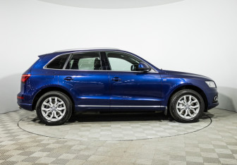Подержанный автомобиль Audi Q5 2013 года (4 фото)