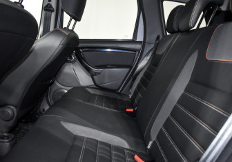 Подержанный автомобиль Renault Duster 2019 года (12 фото)