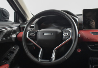 Подержанный автомобиль Haval Jolion 2024 года (15 фото)