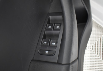 Подержанный автомобиль Skoda Rapid Liftback 2019 года (17 фото)