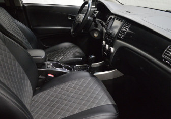 Подержанный автомобиль SsangYong Actyon 2013 года (12 фото)