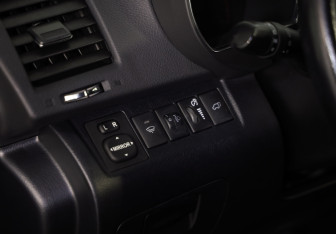 Подержанный автомобиль Toyota Highlander 2011 года (19 фото)