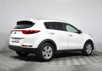 Подержанный автомобиль Kia Sportage 2018 года (5 фото)