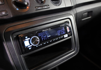 Подержанный автомобиль Skoda Fabia Hatchback 2012 года (13 фото)