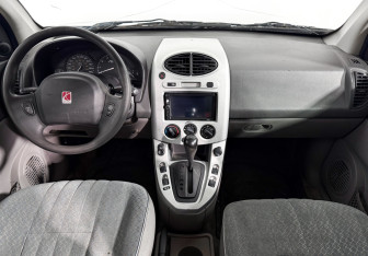 Подержанный автомобиль Saturn VUE 2003 года (13 фото)
