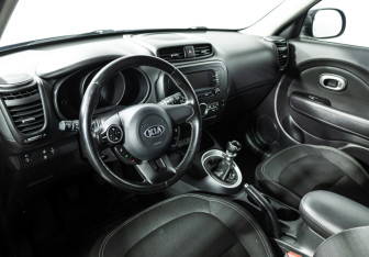 Подержанный автомобиль Kia Soul 2017 года (11 фото)