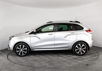 Подержанный автомобиль LADA (ВАЗ) XRAY 2019 года (8 фото)