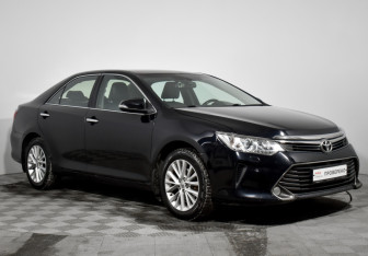 Подержанный автомобиль Toyota Camry Sedan 2015 года (3 фото)