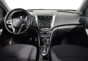 Подержанный автомобиль Hyundai Solaris Sedan 2016 года (11 фото)