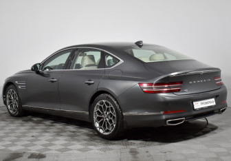 Подержанный автомобиль Genesis G80 2021 года (7 фото)