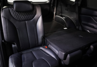 Подержанный автомобиль Hyundai Santa Fe 2018 года (32 фото)