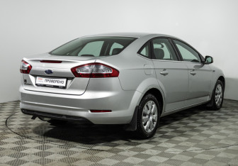 Подержанный автомобиль Ford Mondeo Sedan 2011 года (5 фото)