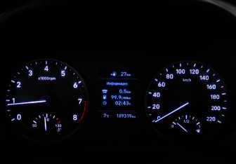 Подержанный автомобиль Hyundai Solaris Sedan 2017 года (16 фото)