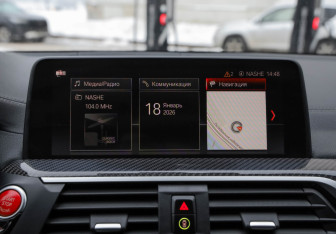 Подержанный автомобиль BMW X3 M 2020 года (18 фото)