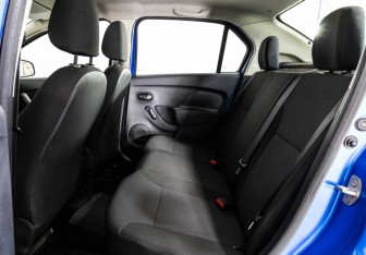 Подержанный автомобиль Renault Logan Sedan 2016 года (15 фото)