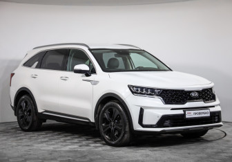 Подержанный автомобиль Kia Sorento 2020 года (3 фото)