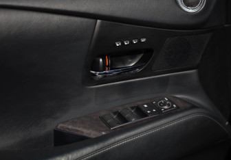 Подержанный автомобиль Lexus RX 2014 года (20 фото)