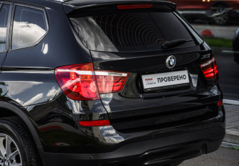 Подержанный автомобиль BMW X3 2015 года (11 фото)