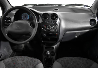 Подержанный автомобиль Daewoo Matiz 2007 года (14 фото)