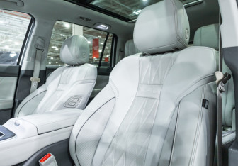 Подержанный автомобиль GAC GS8 2023 года (22 фото)