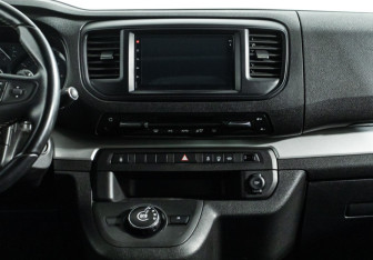 Подержанный автомобиль Citroen SpaceTourer 2020 года (14 фото)