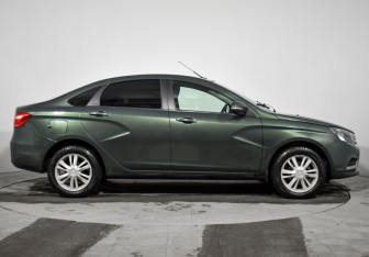 Подержанный автомобиль LADA (ВАЗ) Vesta Sedan 2016 года (4 фото)