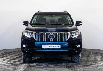 Подержанный автомобиль Toyota Land Cruiser Prado 2018 года (4 фото)