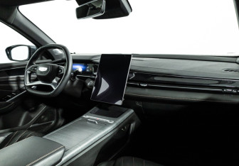 Подержанный автомобиль Geely Preface 2024 года (9 фото)